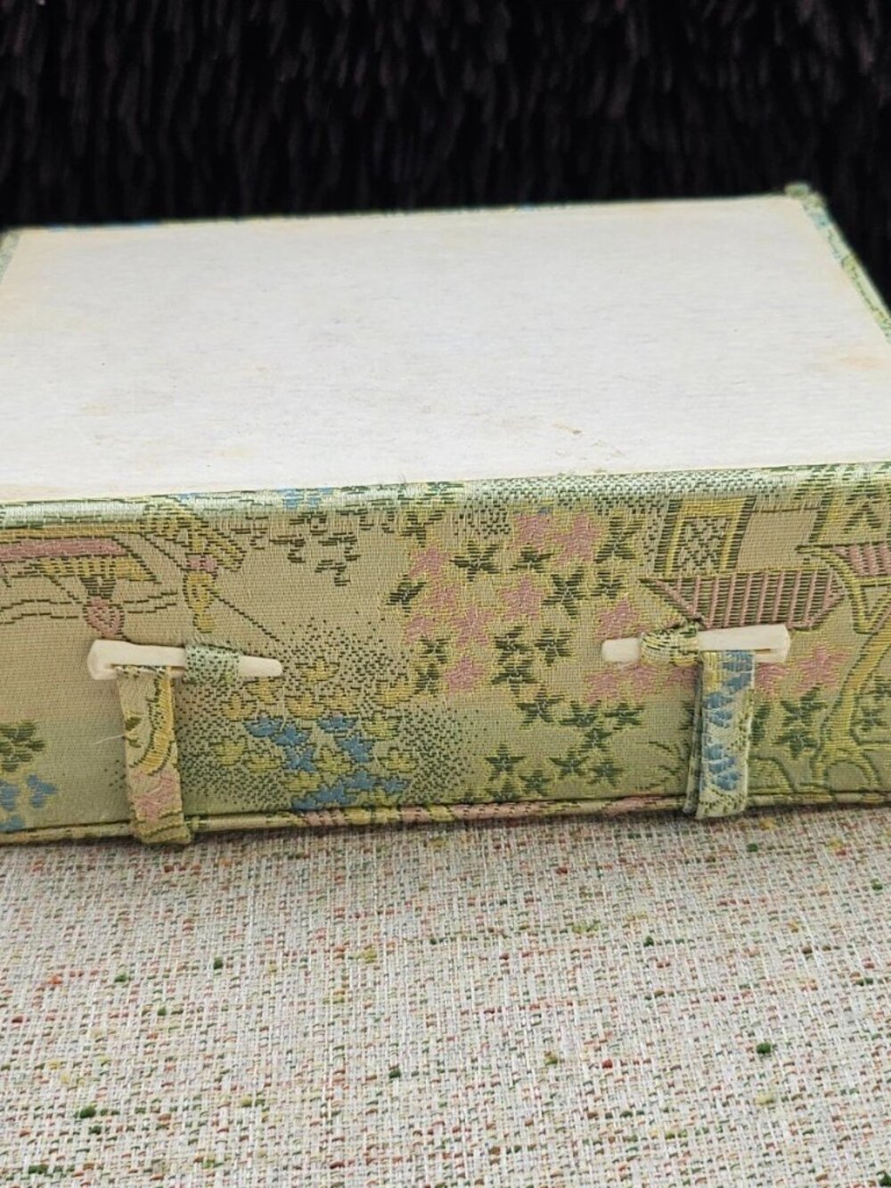 Vintage Gift Box Handmade Jewelry Box Green Satin Gift Box - Picture 10 of 11